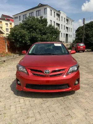 Toyota Corolla S 5-Speed 2013 Red