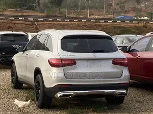 Mercedes-Benz GLC-Class 2016 Silver