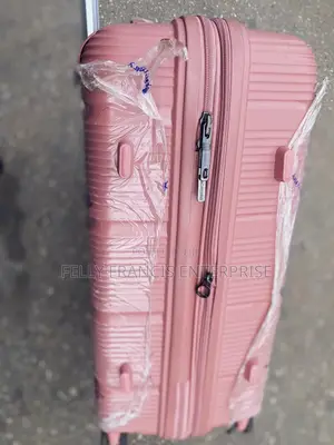 Medium Rubber Luggage With Expansion