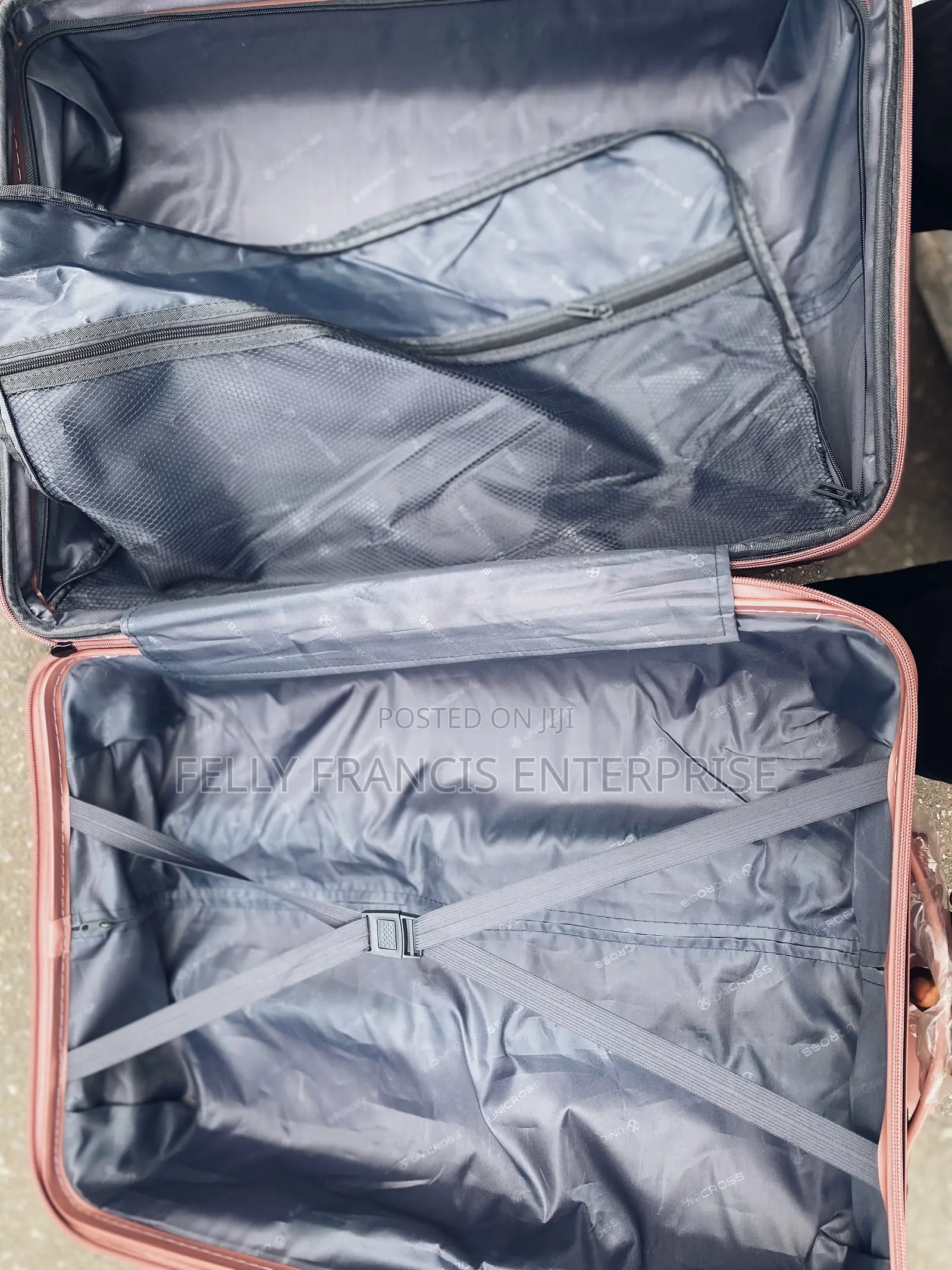 Medium Rubber Luggage With Expansion