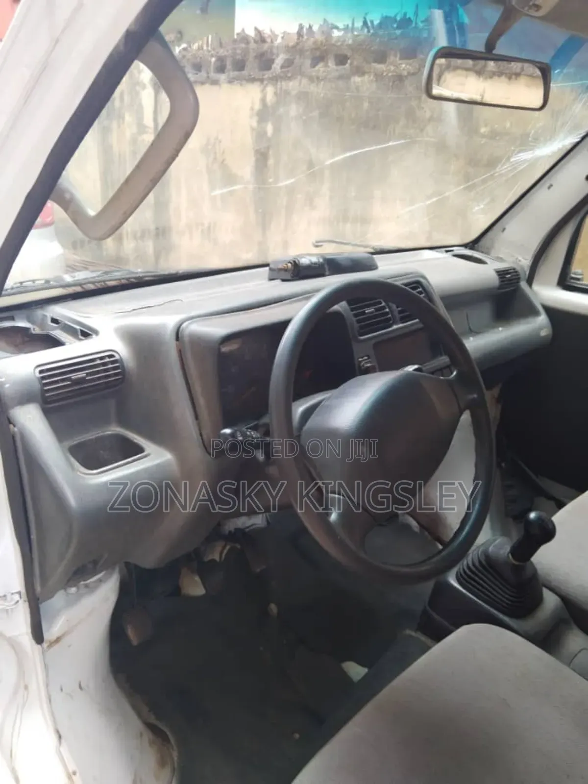 Suzuki Every 2010 White