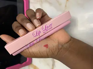Lipluxe by Ni’Mah (Smudge Proof Lipliner)