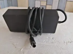 Microsoft 19.5v Charger