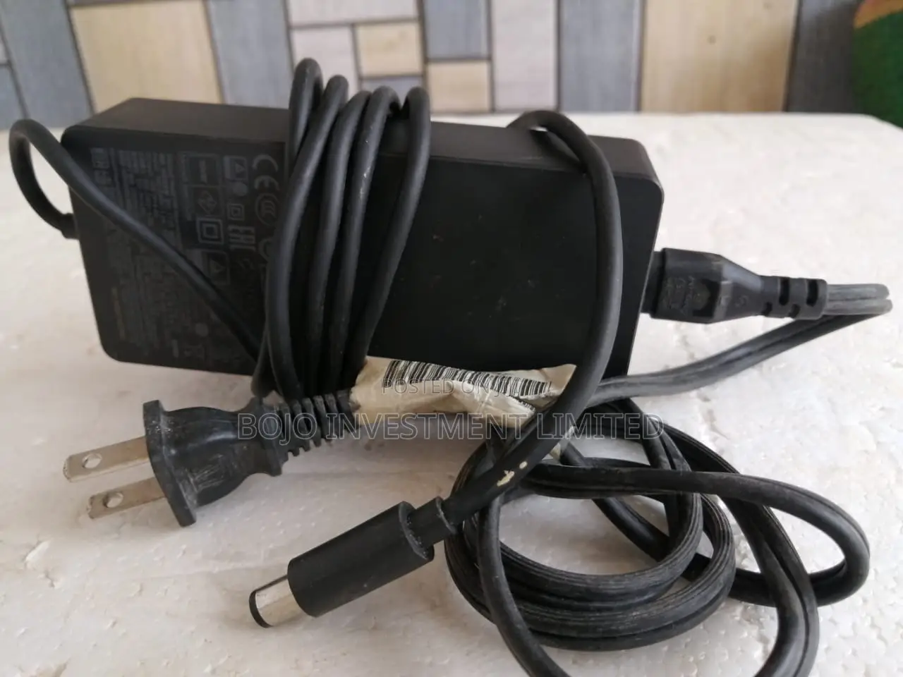 Microsoft 19.5v Charger