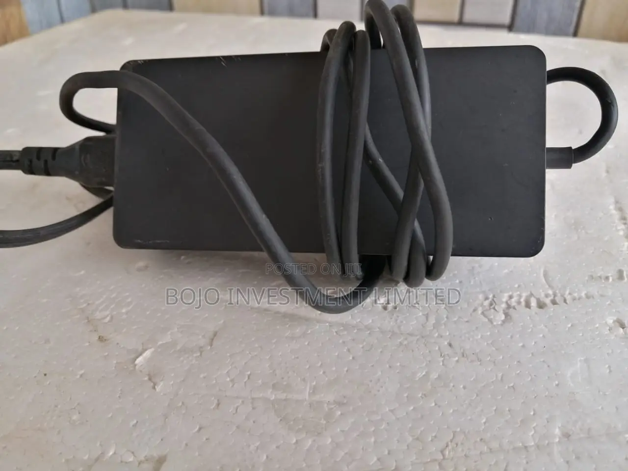 Microsoft 19.5v Charger