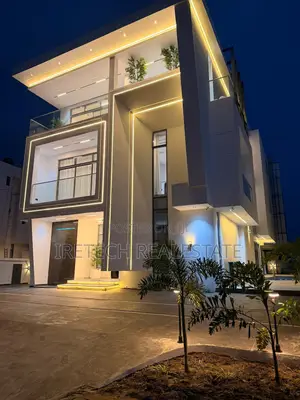 5bdrm Duplex in Ikate Hampton Estate for sale