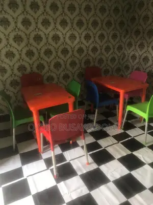 Restaurant Chair And Table