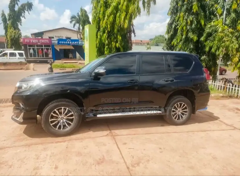 Toyota Prado for Hire