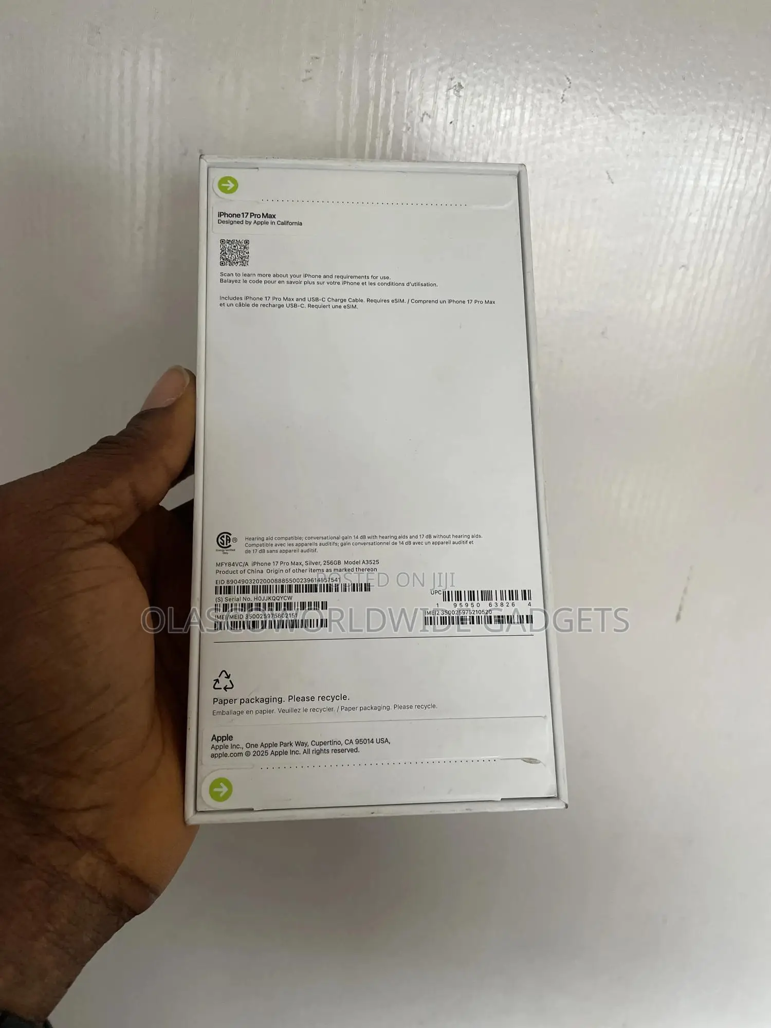 New Apple iPhone 17 Pro Max 256 GB Silver