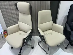 Modern Executive Office Chair and Visitors Chair