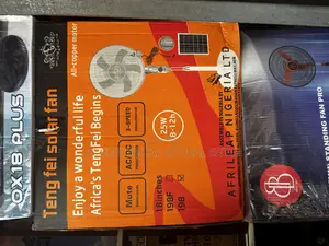 Solar Standing Fans With 2 Led Buls Ac/Dc