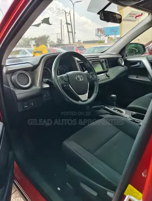 Toyota RAV4 XLE AWD (2.5L 4cyl 6A) 2016 Orange