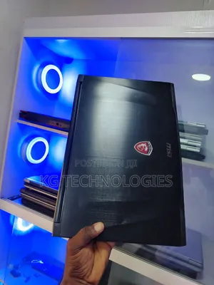 Laptop MSI 16GB Intel Core i7 SSD 256GB