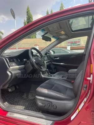 Toyota Camry XSE 4dr Sedan (3.5L 6cyl 6A) 2015