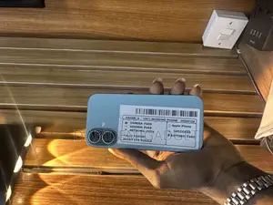 Apple iPhone 16 128 GB Blue