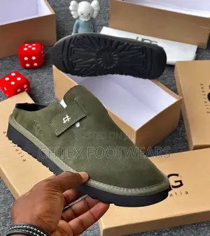 Ugg Quality Half Shoes  