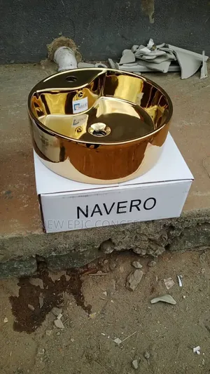 Special England Gold Counter Top Wash Hand Basin