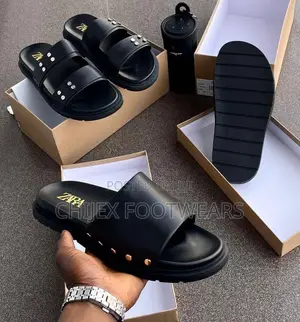 Zara Premium Slides 