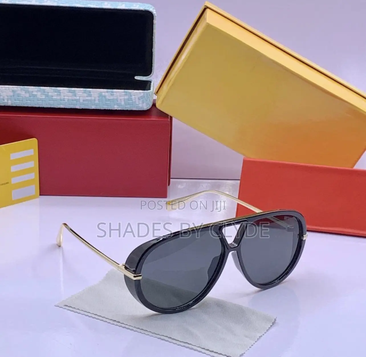 Premium Designer Sunglasses - Unbeatable Price Quality!