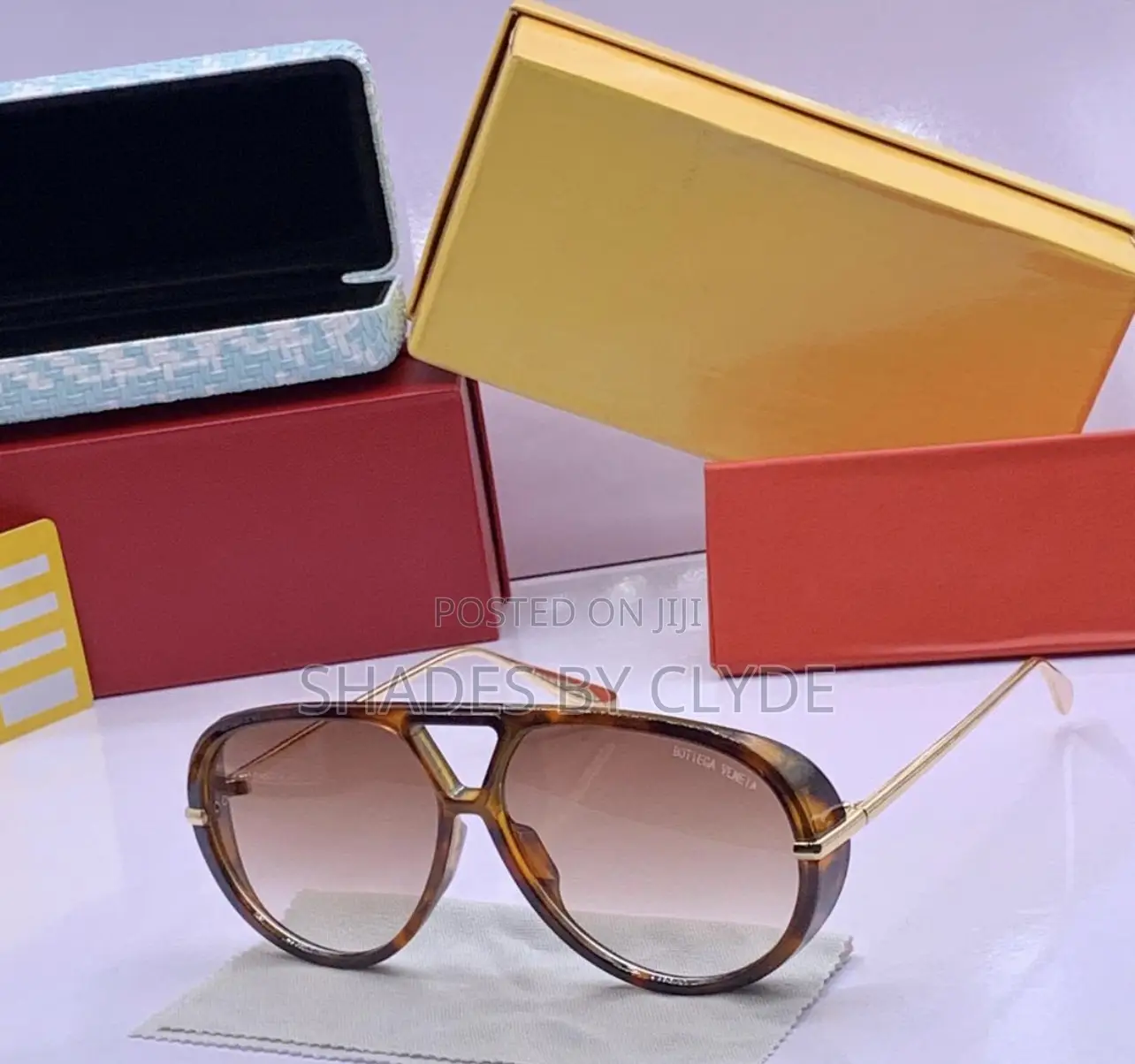 Premium Designer Sunglasses - Unbeatable Price Quality!