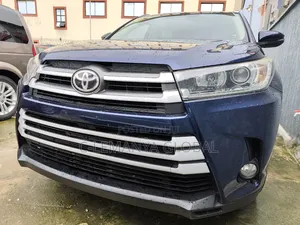 Toyota Highlander XLE V6 4x2 (3.5L 6cyl 6A) 2016 Blue