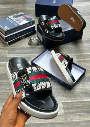 Dior Double Sole Slides! 