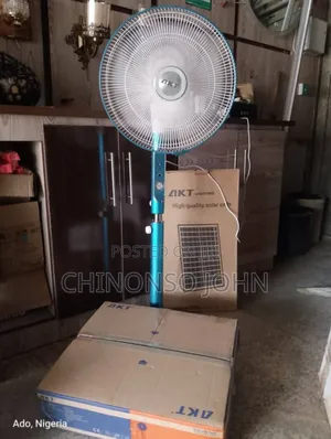 Akt Rechargeable Fan