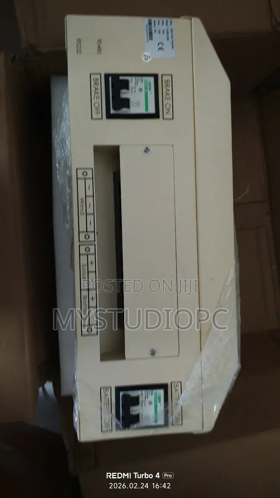 Wind Turbine and Charger Controller