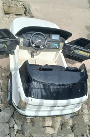 Very Clean Imported Kids Rechargeable Range Rover Car