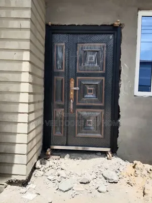 4ft by 7 Turkey Cast Door