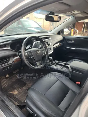 Toyota Avalon 2013 Silver