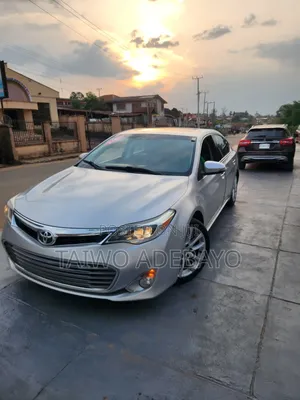 Toyota Avalon 2013 Silver