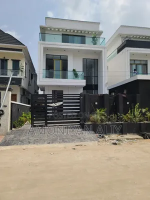 5bdrm Mansion in Ikota Gra Extension for sale