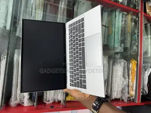 Laptop HP EliteBook 1040 G8 32GB Intel Core i7 SSD 512GB