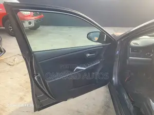 Toyota Camry 2016 Gray