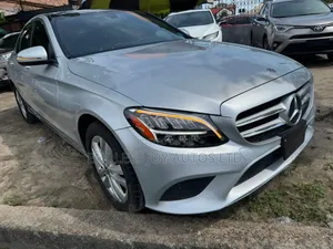 Mercedes-Benz C300 2020 Silver