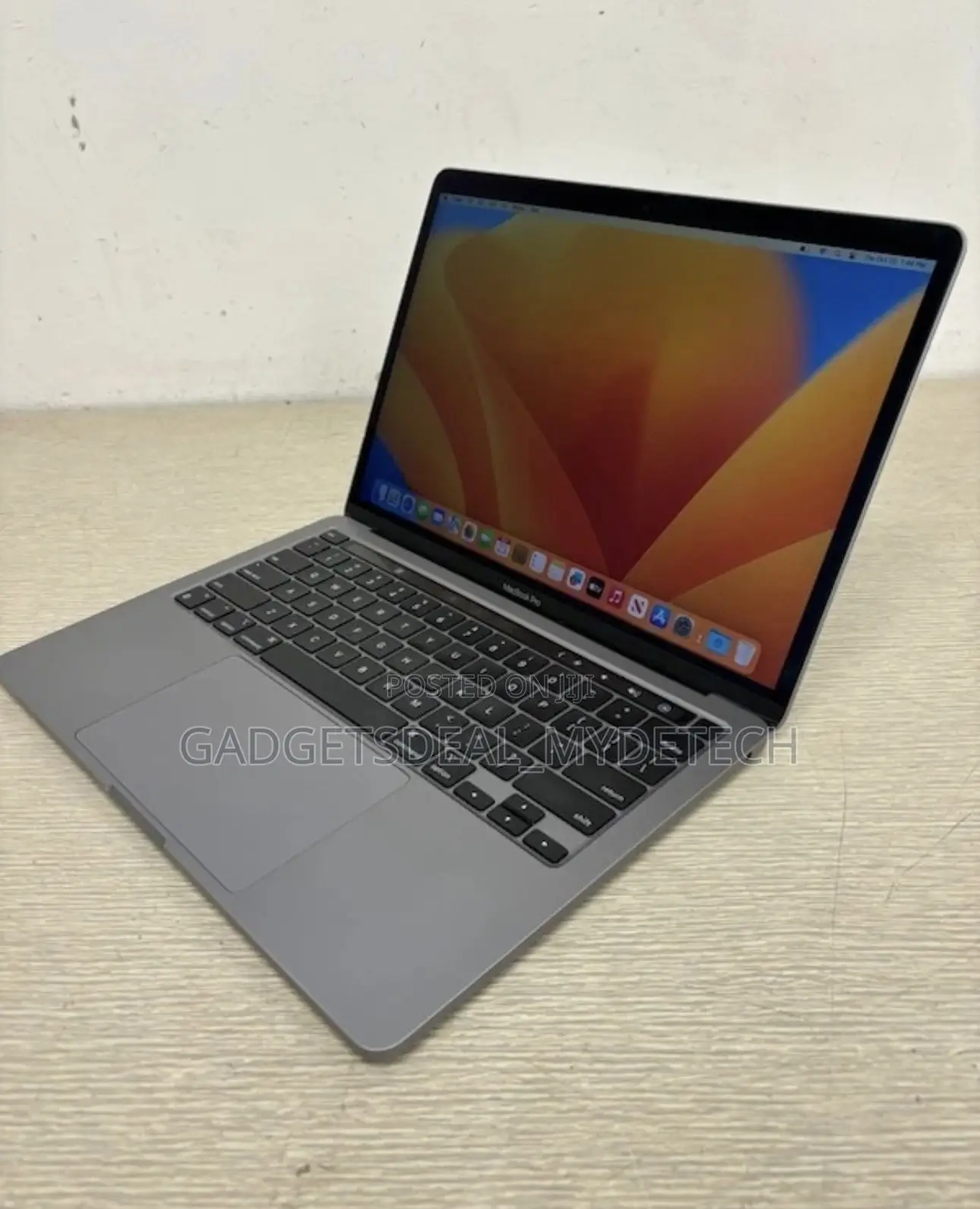 Laptop Apple MacBook Pro 2020 16GB Intel Core i7 SSD 512GB