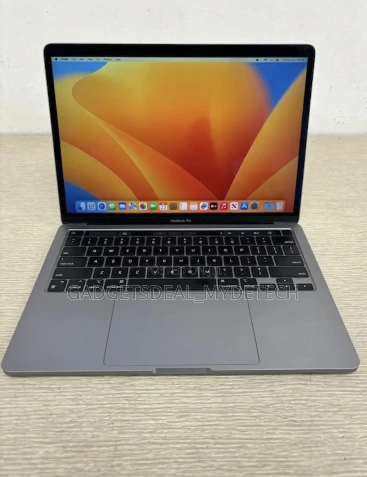 Laptop Apple MacBook Pro 2020 16GB Intel Core i7 SSD 512GB