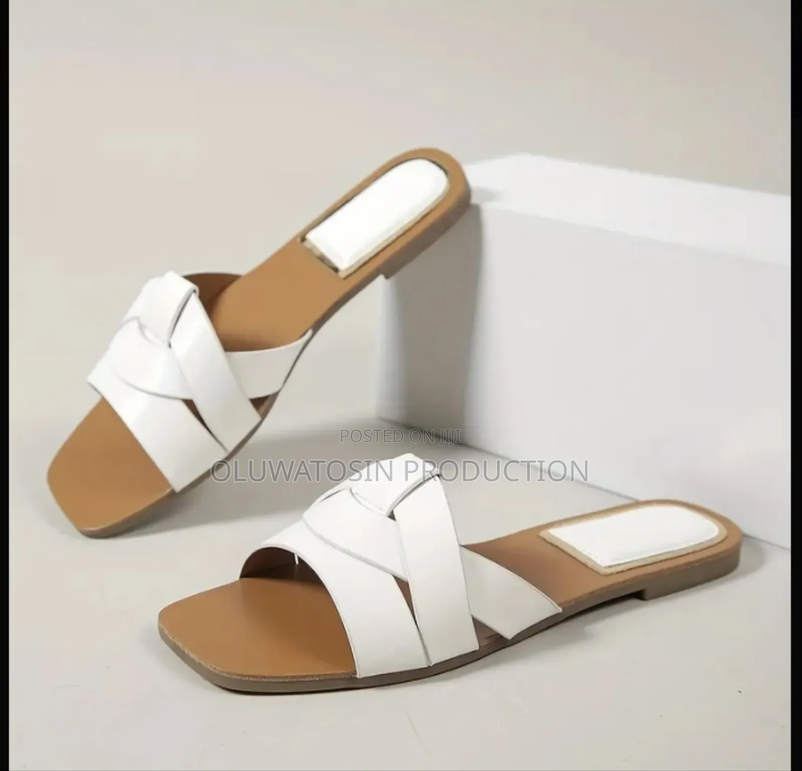 Flat Slippers