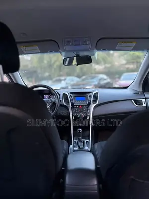 Hyundai Elantra GT 2013 Silver