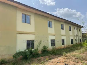 22 Rooms Apartment to Lease at Unity Estate Ologuneru