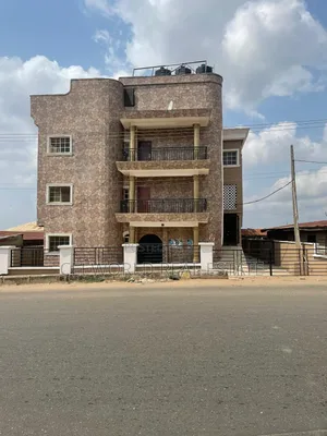 9 Big Rooms Available at Ologuneru Eleyele Ibadan