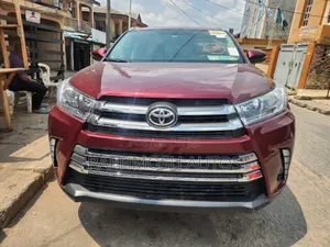 Toyota Highlander XLE 4dr SUV (3.5L 6cyl 6A) 2015 Pearl
