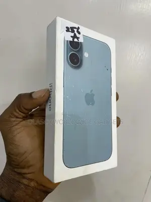 New Apple iPhone 16 256 GB Green