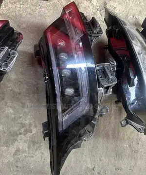 Range Rover Vogue 2024 Headlights / Headlamps .