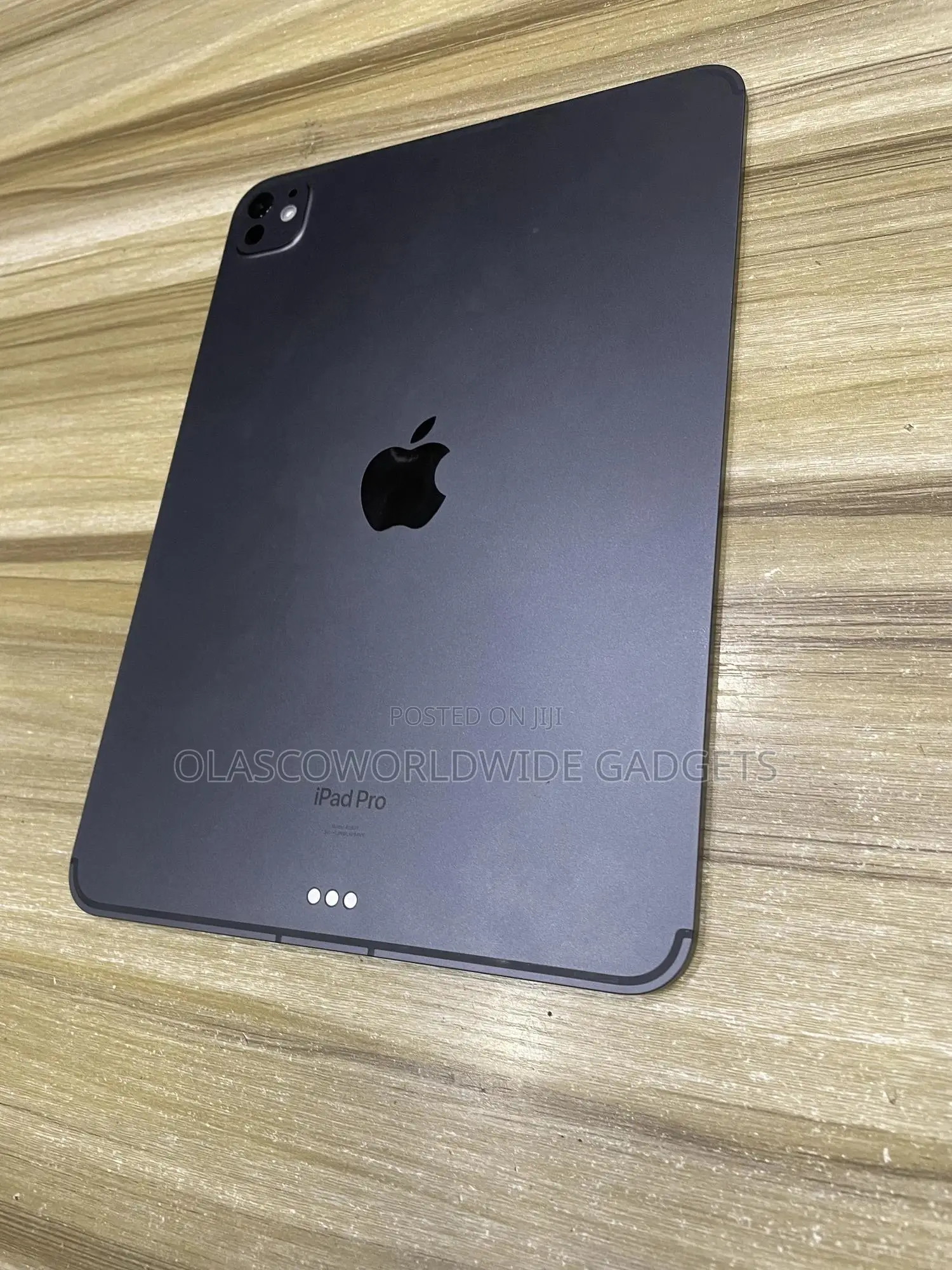 Apple iPad Pro 11 (2025) 256 GB Gray