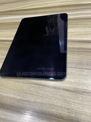 Apple iPad Pro 11 (2025) 256 GB Gray