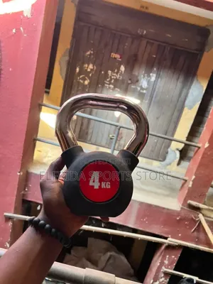 4kg Kettlebell –Gym Weight for Home Gym Workout Strength Training