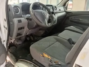 Nissan Caravan (Urvan) 2014 White