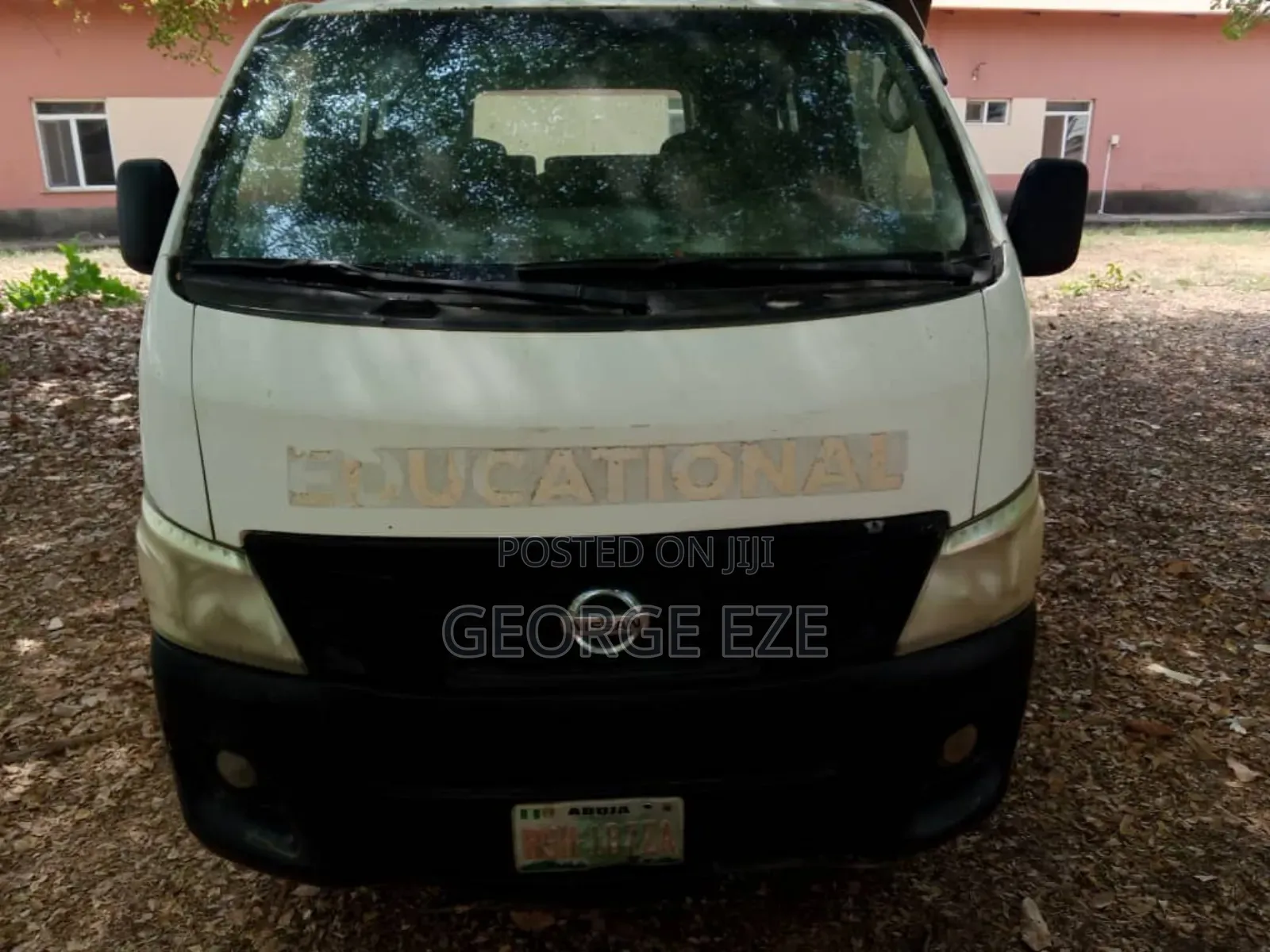 Nissan Caravan (Urvan) 2014 White